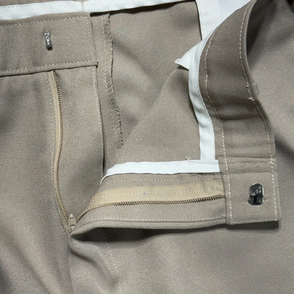 Levi's Action Slacks Pants Mens 40x30 Tan - Picture 4 of 12